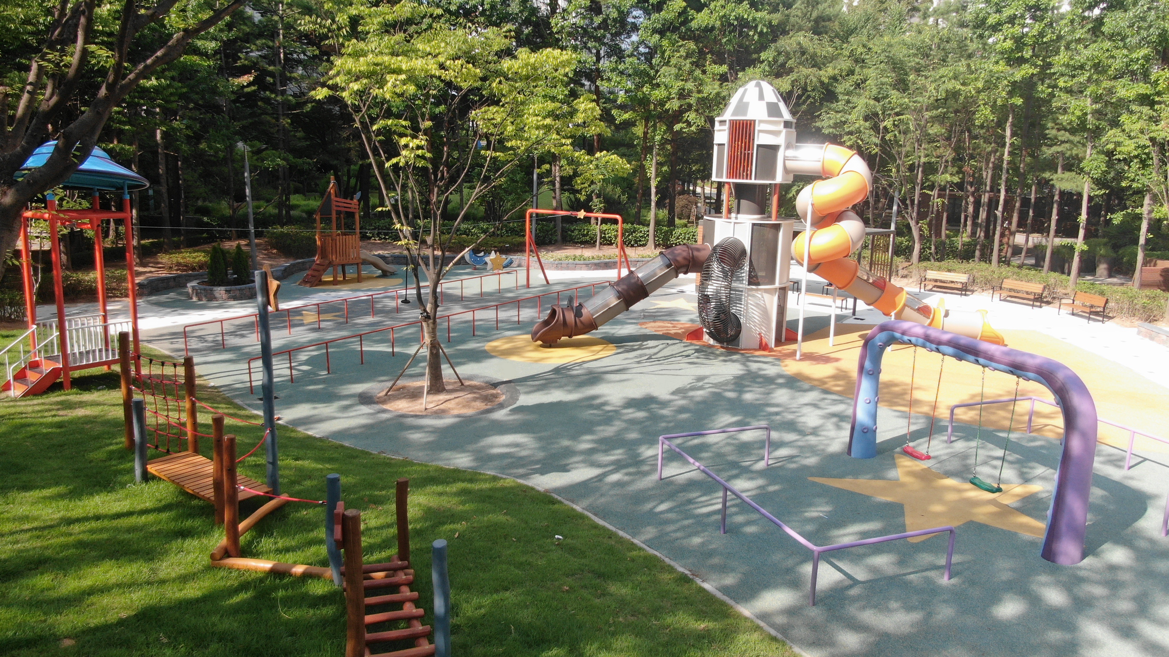 연수구는 지난 17일 송도동 16-5번지에서 상상하는대로 구름공원 재정비사업 준공식을 성공적으로 개최했다.